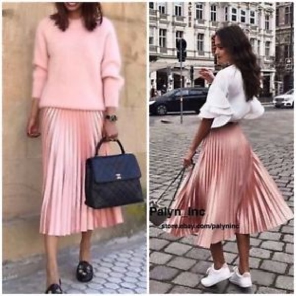 grey tree skirt wicker